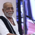 માનસ સનાતન ધર્મ: ભારતના શાશ્વત ધર્મનું રક્ષણ કરવા માટે દિલ્હીમાં મોરારી બાપુનું શક્તિશાળી આહ્વાન